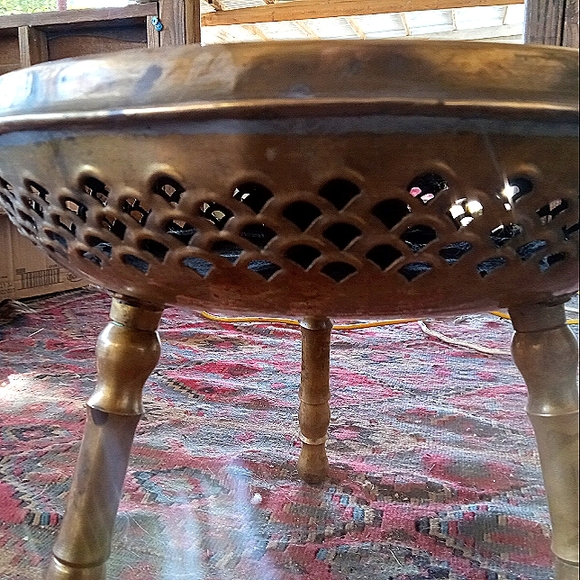 Vintage Tripod foot warmer - Picture 2 of 3